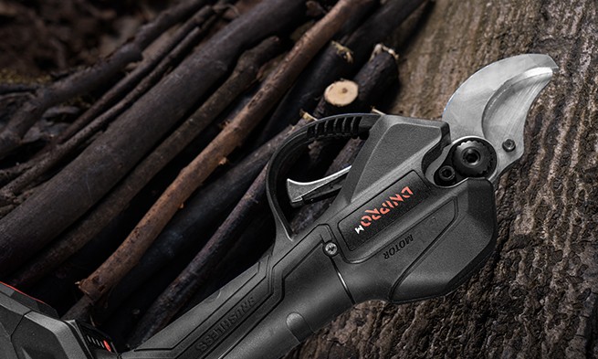 Характеристика товару «Надійні леза з японської сталі SK5» - фото №2