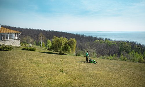 «Предназначение» товара: «Газонокосилка бензиновая Foresta GM-530E» - фото №1 Характеристика товара «Предназначение» - фото №1