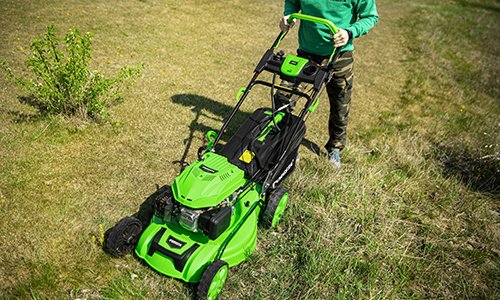 «4Т двигатель» товара: «Газонокосилка бензиновая Foresta GM-530E» - фото №6 Характеристика товара «4Т двигатель» - фото №6